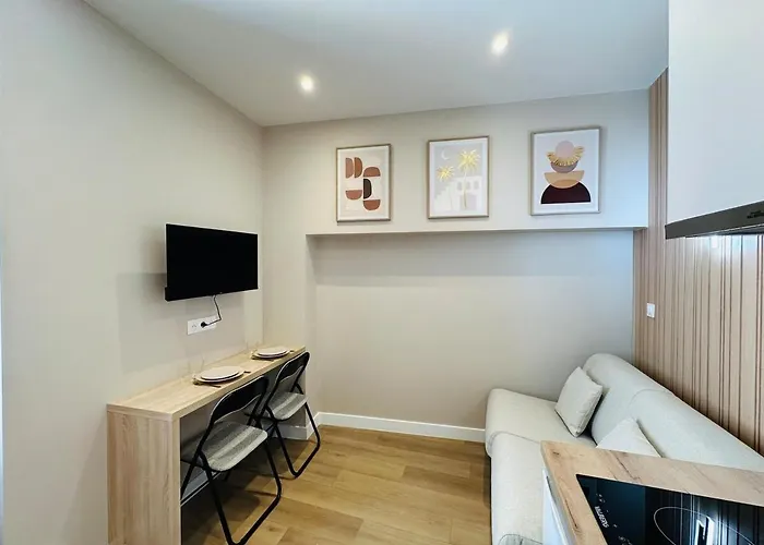 Le Petit Danton * Ντιζόν